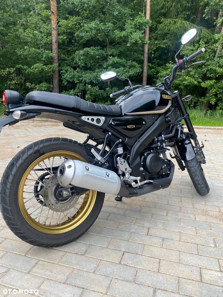Yamaha XSR - 3