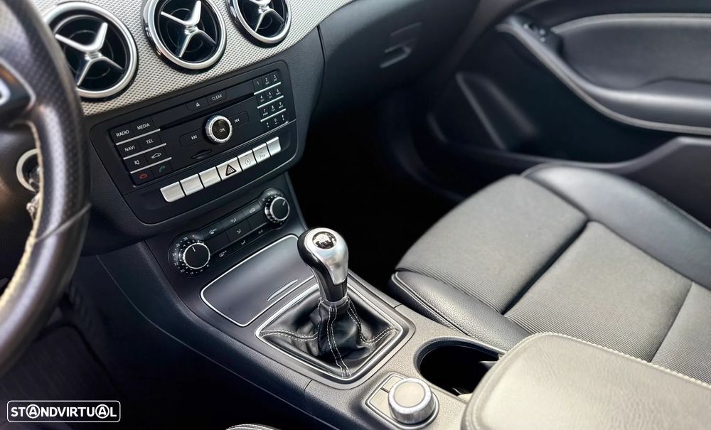 Mercedes-Benz B 180 d Style - 25