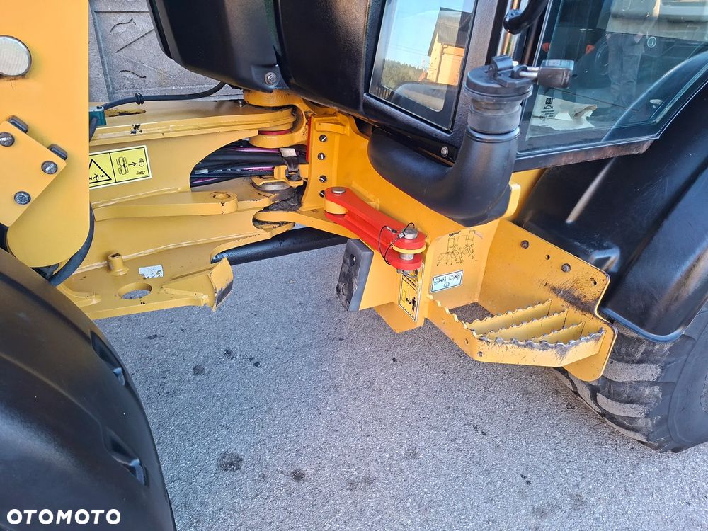 Caterpillar CAT 906 M - 29