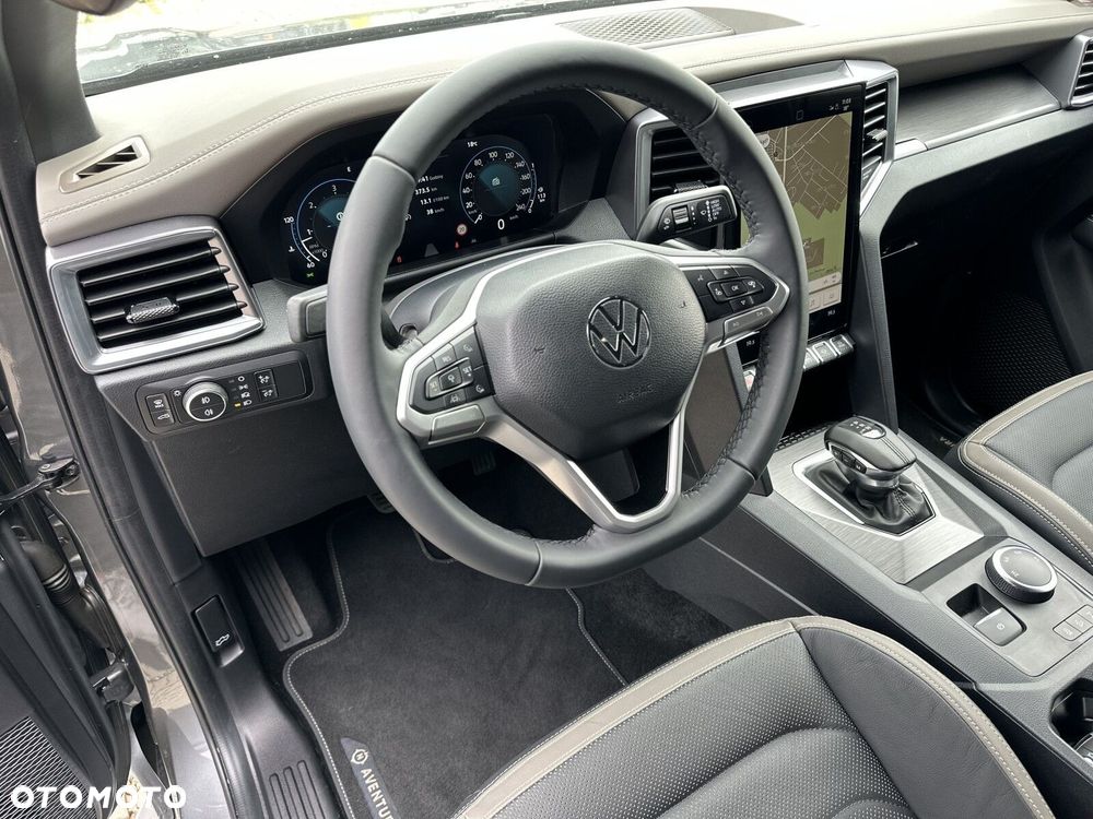 Volkswagen Amarok - 10