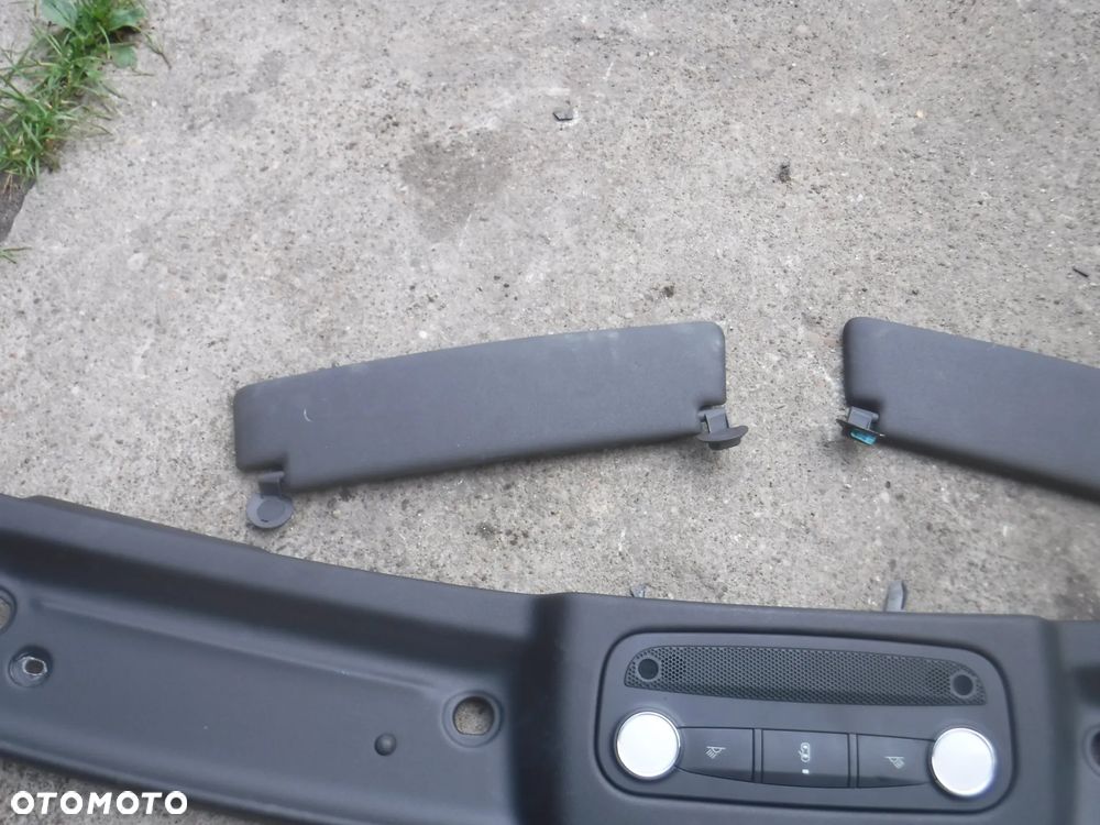 Audi TT 8J cabrio  oslona przod sloneczniki lampka oswietlenie slupki maskownice kpl - 3