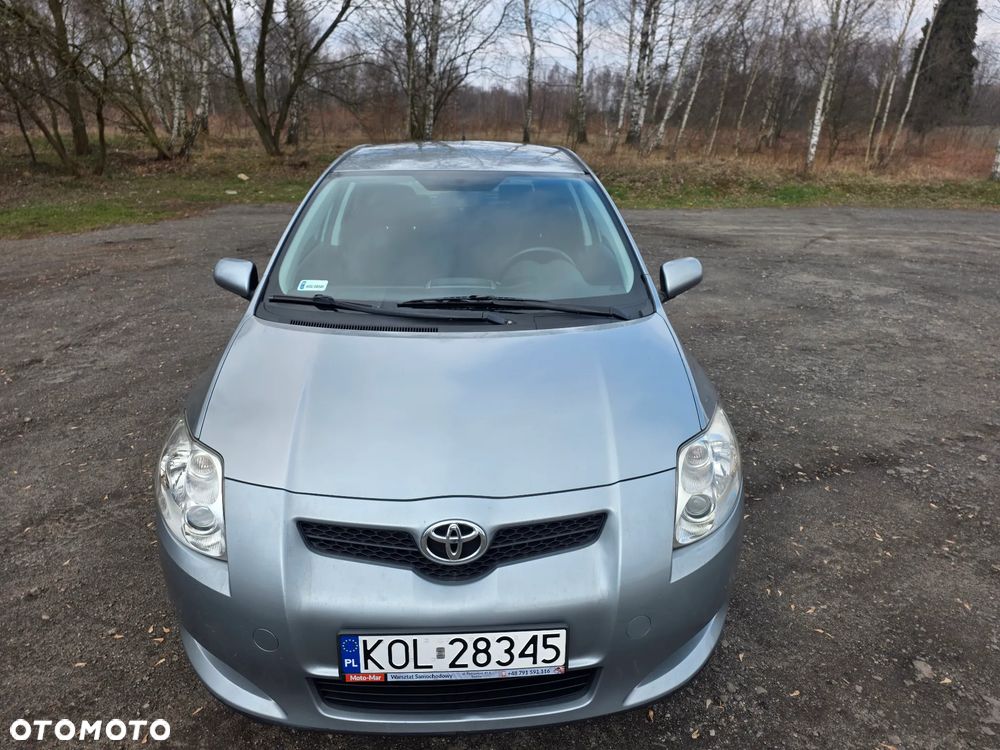 Toyota Auris 2.0 D-4D - 2