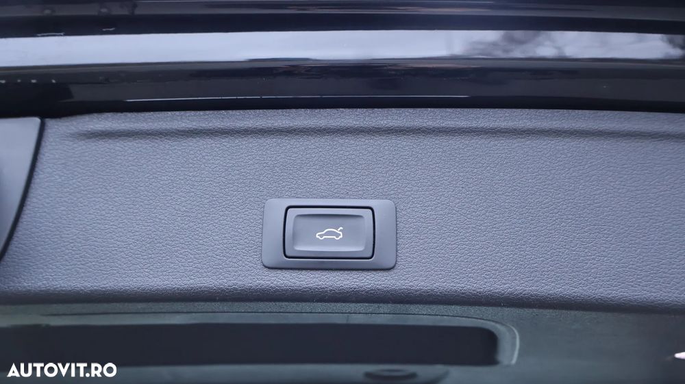 Audi A4 Avant 2.0 TDI S tronic Sport - 36