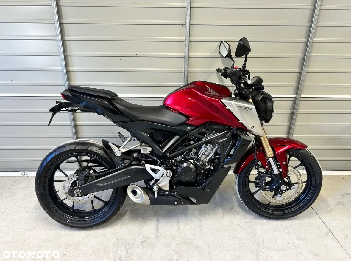 Honda CB - 2