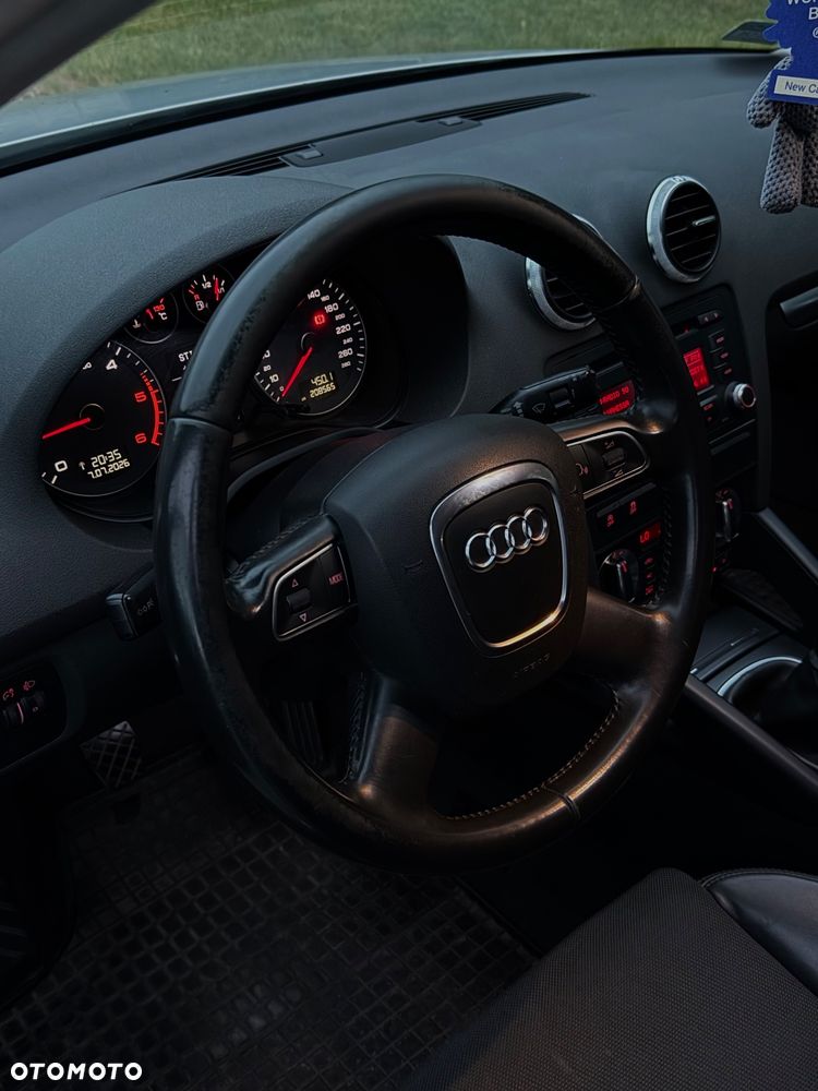Audi A3 Sportback 1.6 TDI Ambition - 6