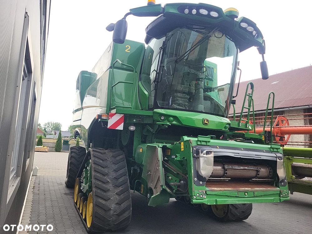 John Deere S690i - 6