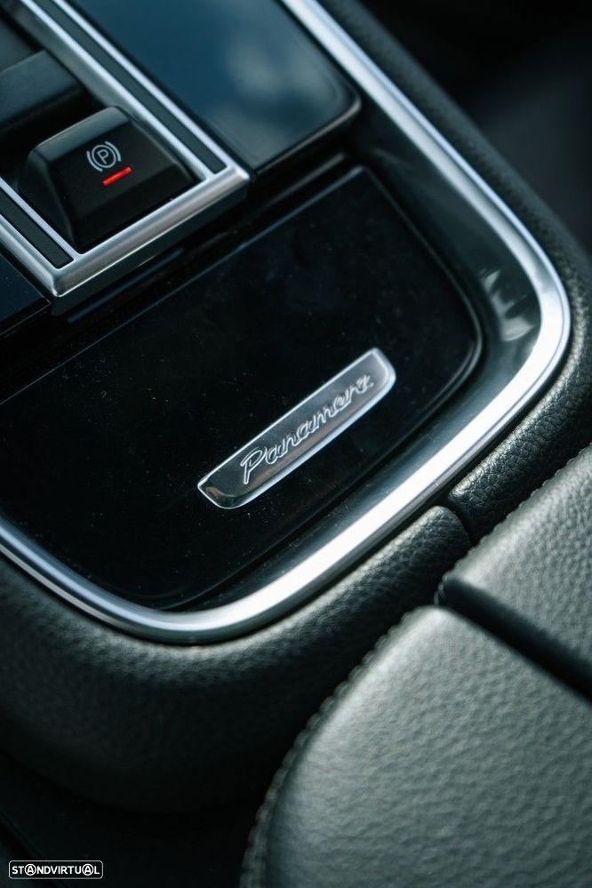 Porsche Panamera 4 E-Hybrid Executive - 27