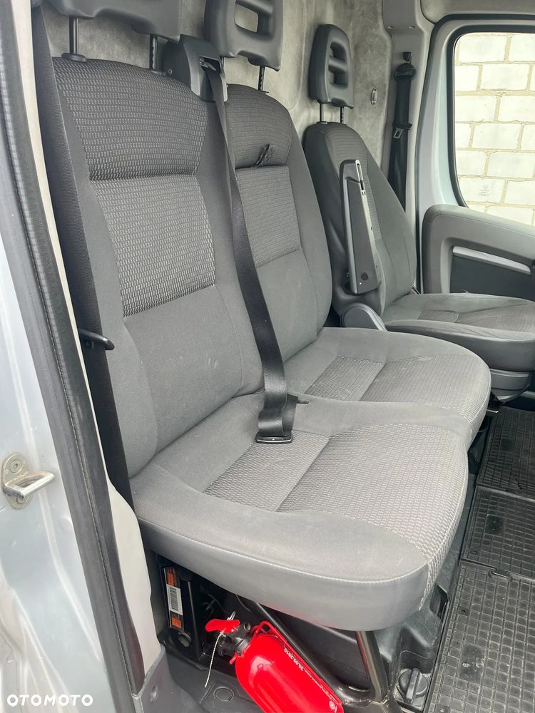 Citroën JUMPER 2,2 HDI L3H2 120 KM - 9