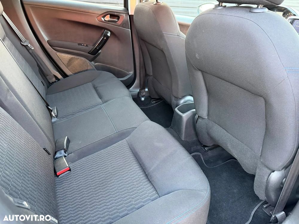 Peugeot 208 1.2 VTi Allure - 9