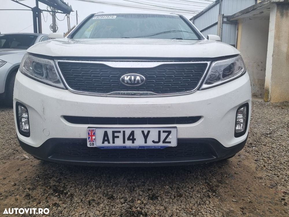 Bara fata Kia Sorento II Facelift 2012 - 2014 ALB (1176) model fara spalatoare far - 1