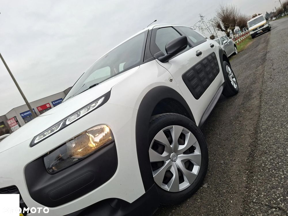 Citroën C4 Cactus 1.2 PureTech Shine S&S - 6