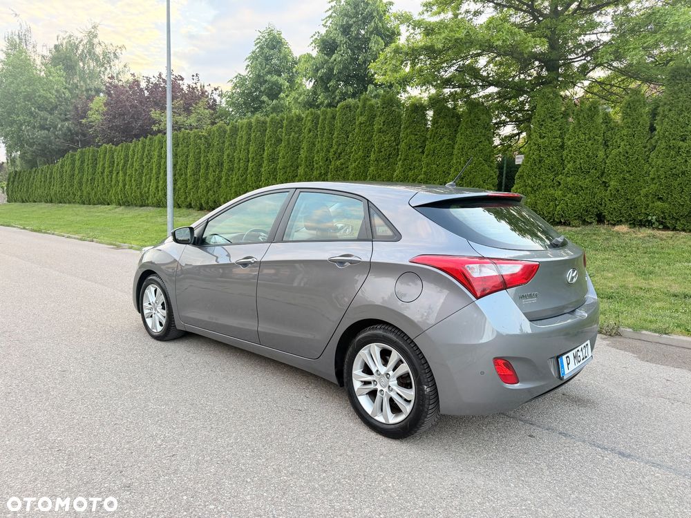 Hyundai i30 - 11