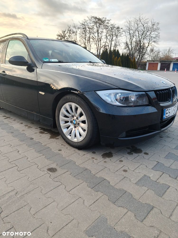 BMW Seria 3 320d DPF - 8
