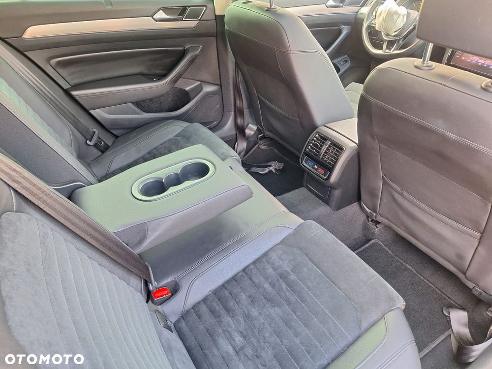 Volkswagen Passat 2.0 TDI (BlueMotion Technology) Comfortline - 8