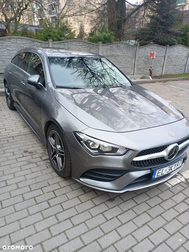 Mercedes-Benz CLA 200 7G-DCT AMG Line - 3