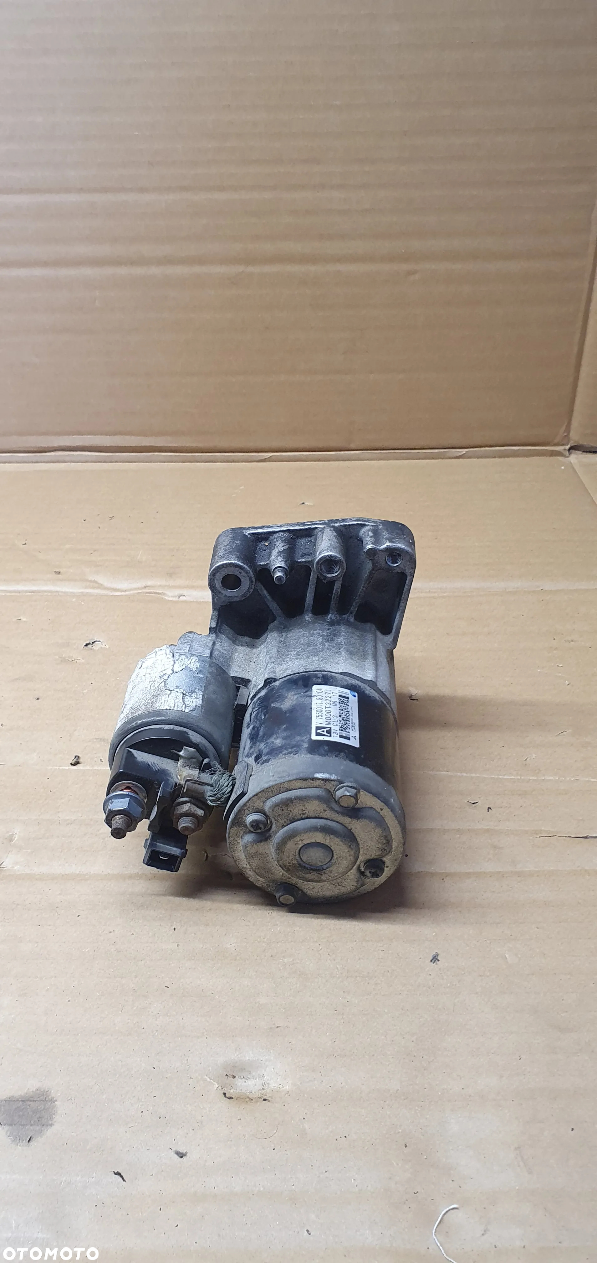 Rozrusznik starter silnika Peugeot 3008 1.6 THP V755001780 - 3