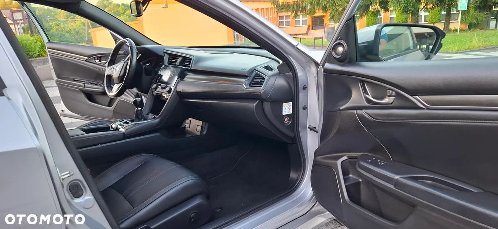 Honda Civic 1.0 T Executive (Pakiet Premium) - 26