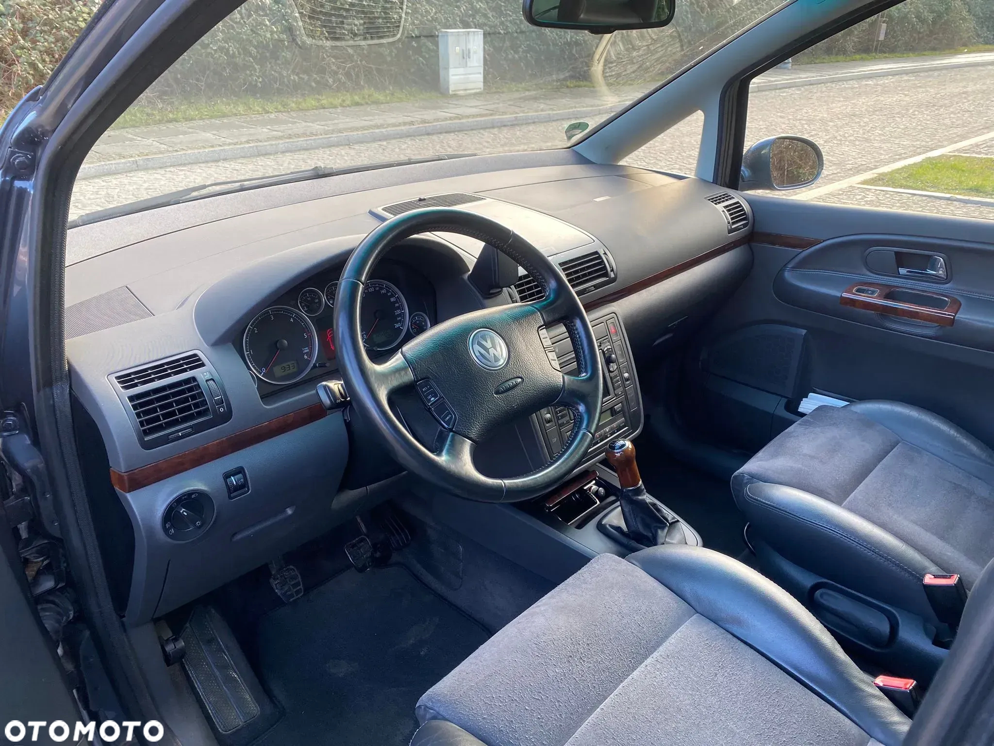Volkswagen Sharan 2.0 TDI Highline - 14