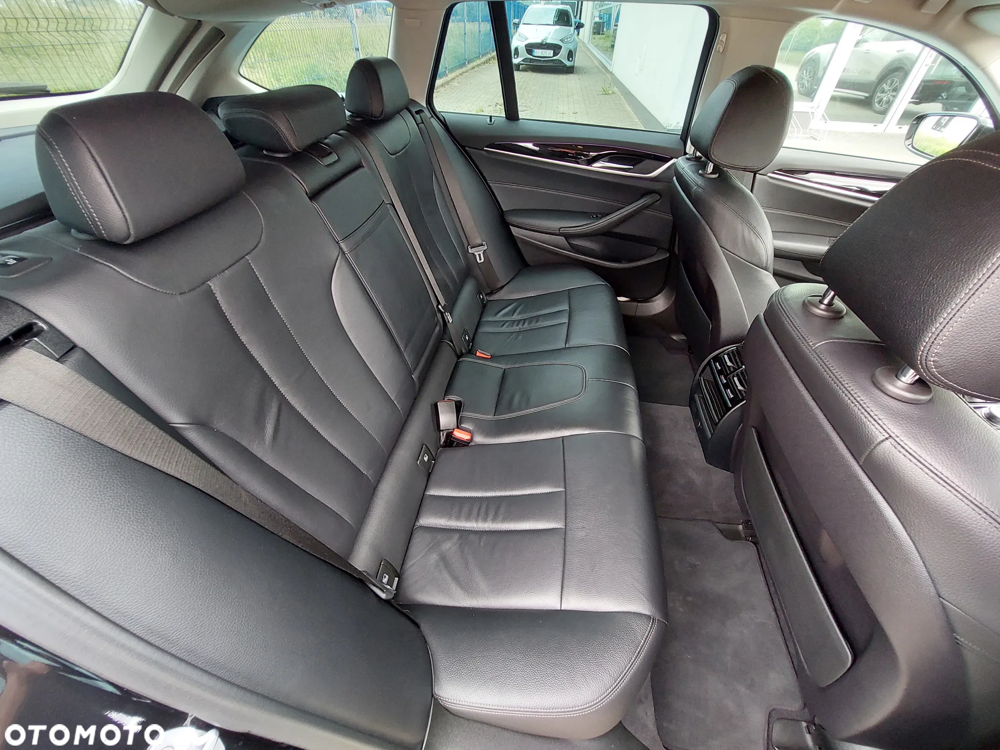 BMW Seria 5 520d xDrive Sport Line sport - 8