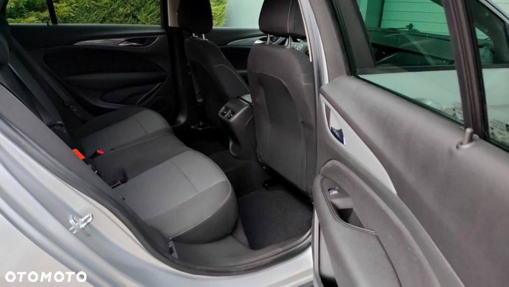 Opel Insignia 1.6 CDTI Enjoy S&S - 25