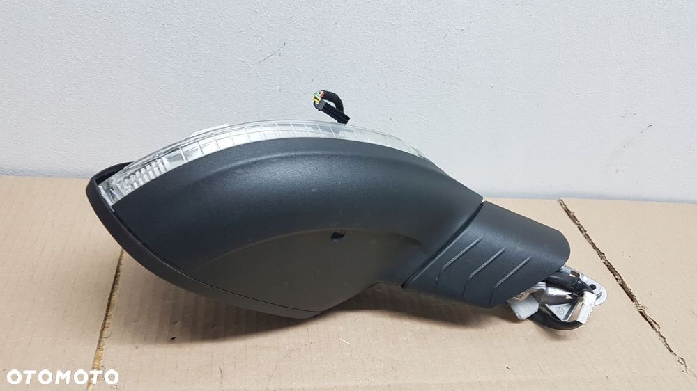 lusterko przód prawe vw golf viii 11-pin 5h1 - 7