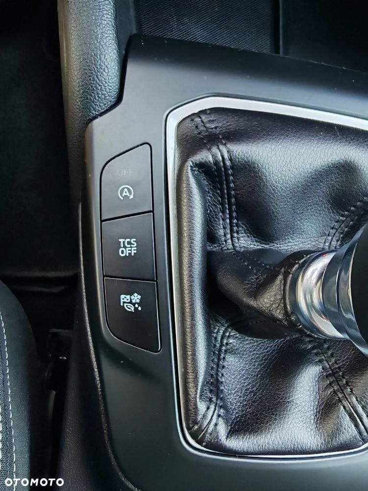 Ford Focus 1.5 EcoBoost Titanium Business - 24
