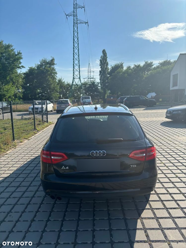 Audi A4 Avant 2.0 TDI DPF Ambition - 6