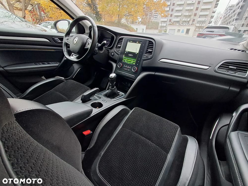 Renault Megane 1.3 TCe FAP Intens - 8