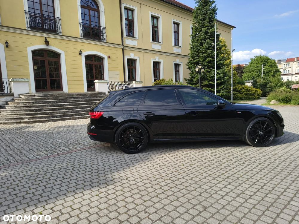 Audi A4 Avant 2.0 TDI - 13