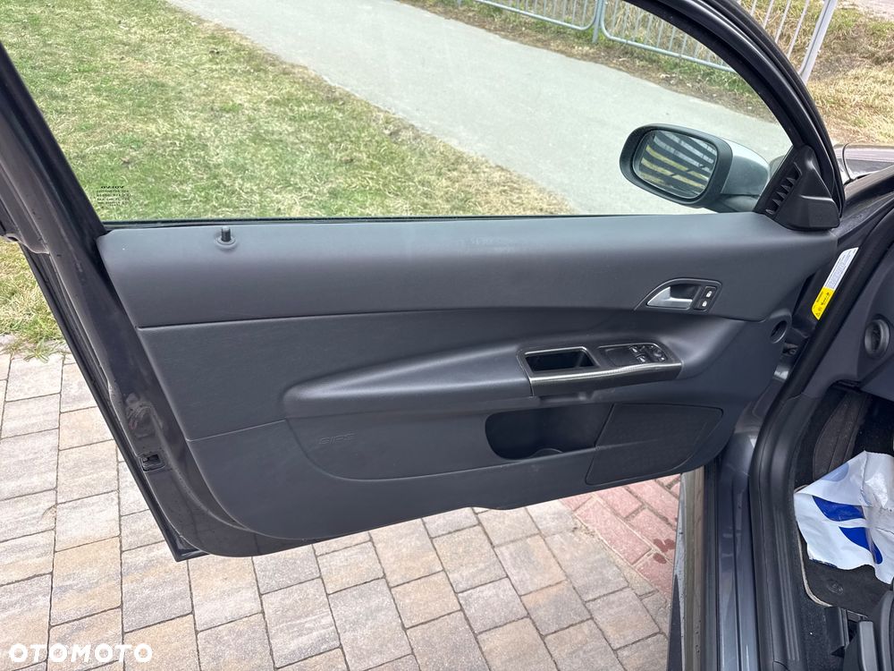 Volvo C30 2.0 RDesign Edition Pro - 10