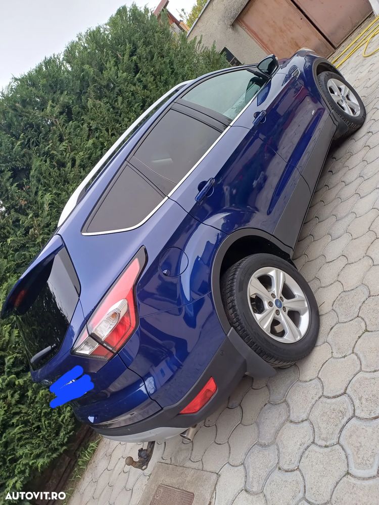 Ford Kuga 2.0 TDCi 4x4 Aut. Individual - 4