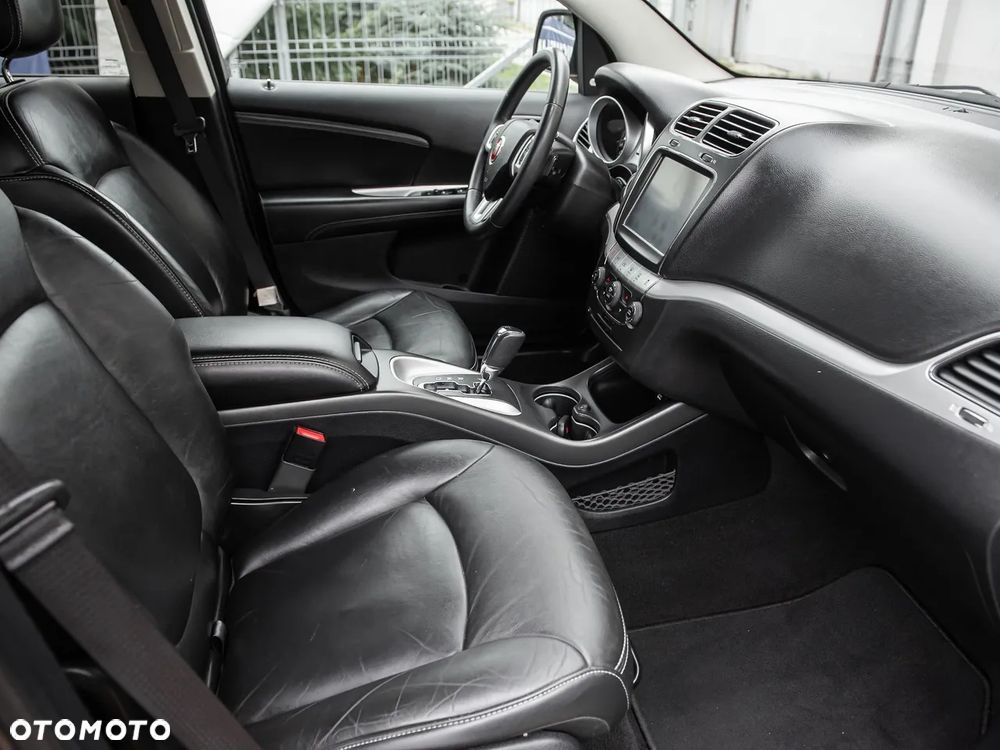 Fiat Freemont 2.0 Multijet 16V DPF Automatik Allrad Black Code - 33