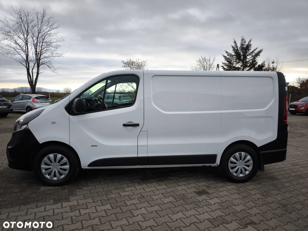 Opel Vivaro - 2