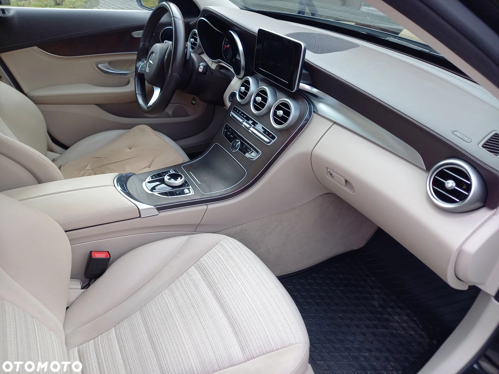 Mercedes-Benz Klasa C - 9