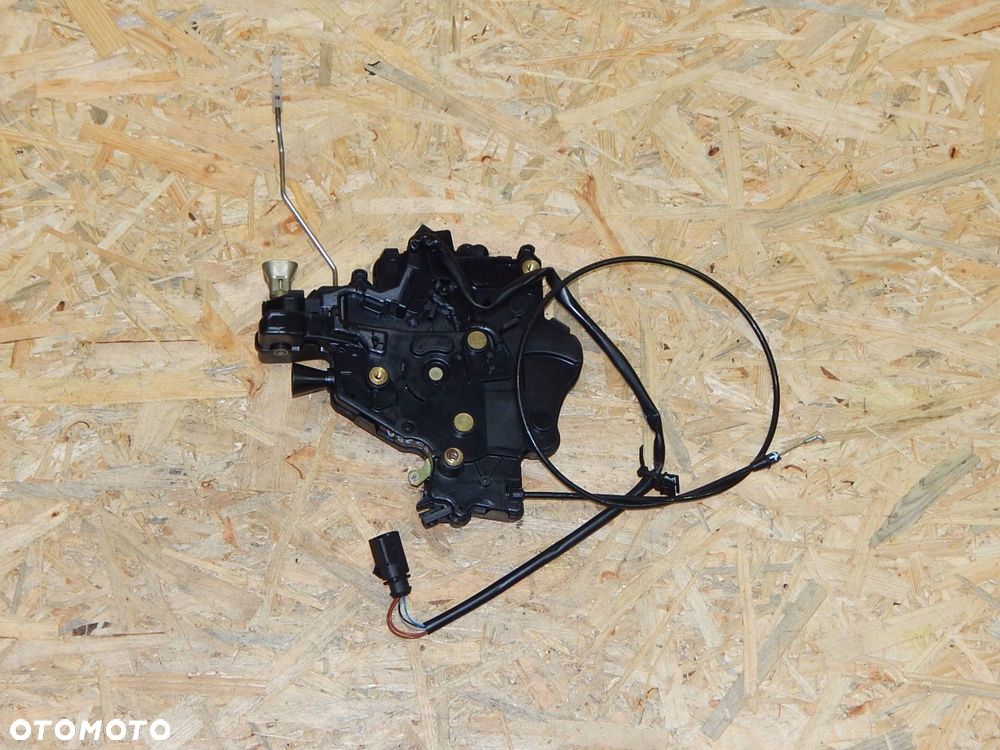 vw t5 zamek drzwi przesuwnych prawy 7h0843654bb - 2
