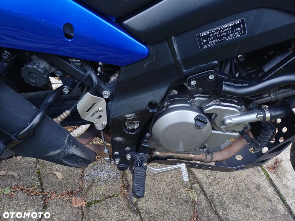 Suzuki DL - 16