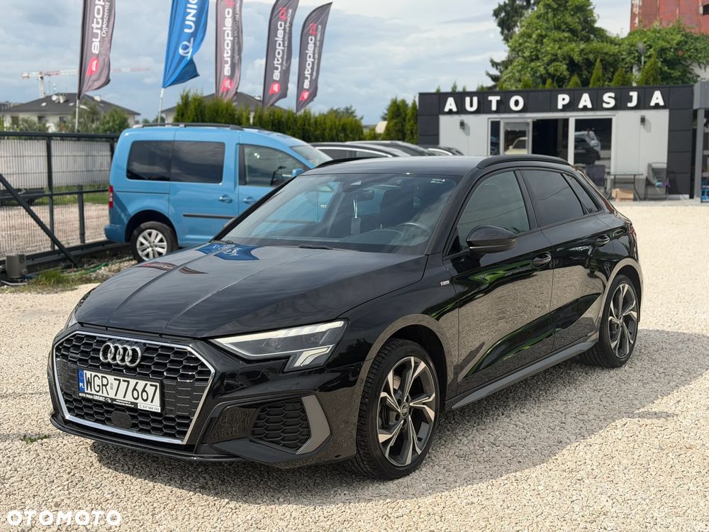 Audi A3 Sportback 40 TDI quattro S tronic S line - 2