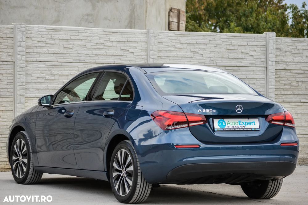 Mercedes-Benz A 250 e 8G-DCT Lim. Progressive Advanced - 18