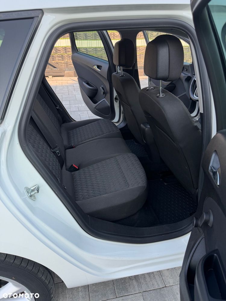 Opel Astra 1.4 T Sport - 9