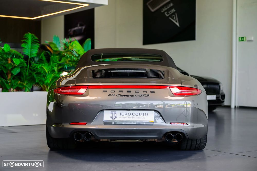 Porsche 911 (991) Carrera 4 GTS PDK - 10