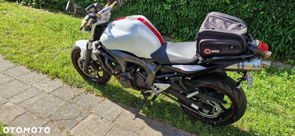Yamaha FZ6 - 5