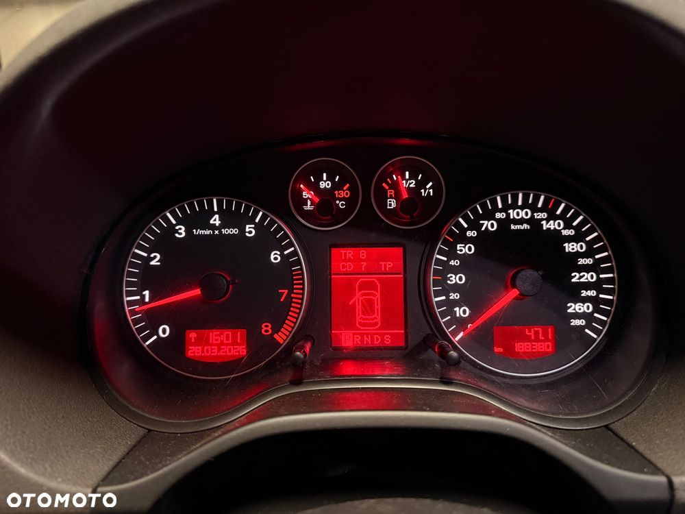 Audi A3 Sportback 3.2 quattro (DSG) S tronic Ambition - 12