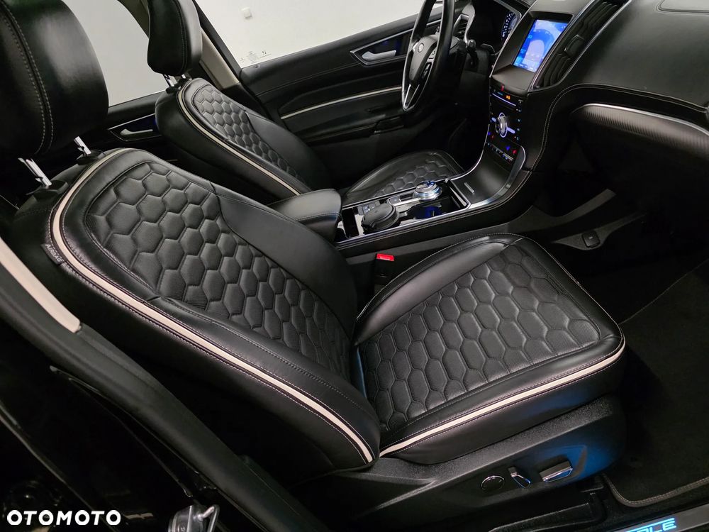 Ford Edge 2.0 EcoBlue Twin-Turbo 4WD ST-Line - 15