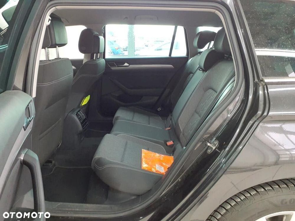 Volkswagen Passat Variant - 7