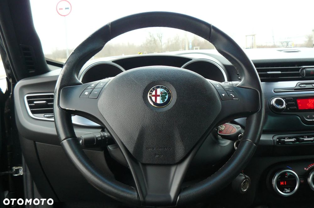 Alfa Romeo Giulietta - 25
