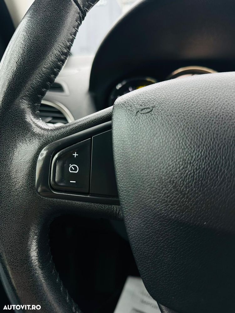 Renault Megane 1.5 dCi Dynamique - 28