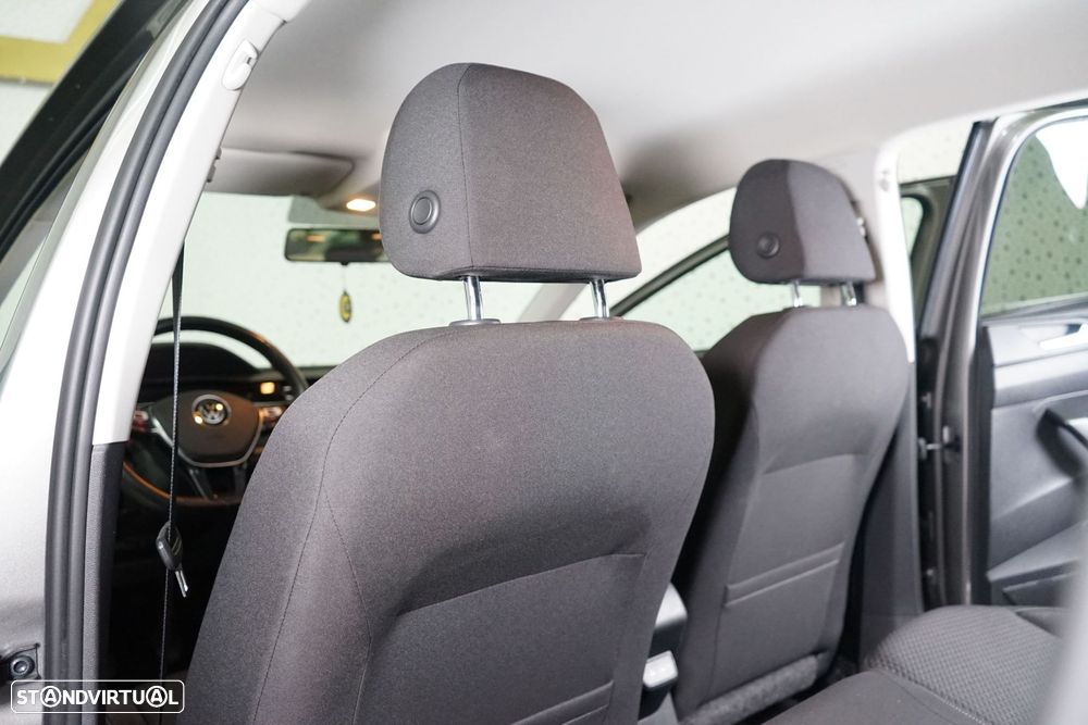 VW Polo 1.0 TSI R-Line - 39