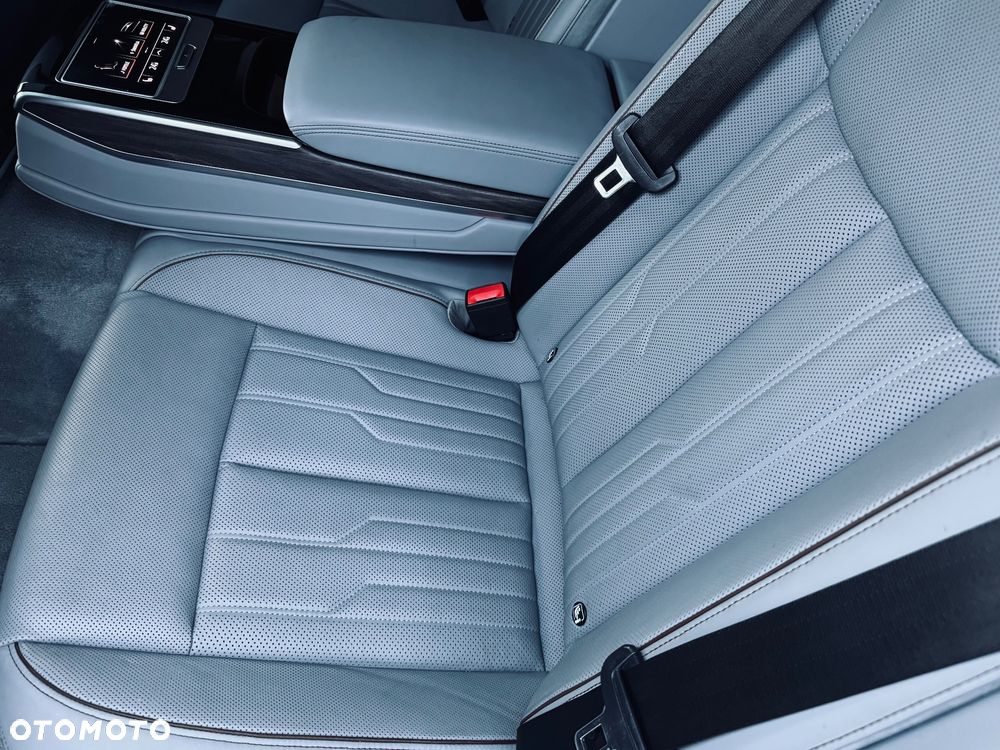 Audi A8 55 TFSI mHEV Quattro Tiptr - 25