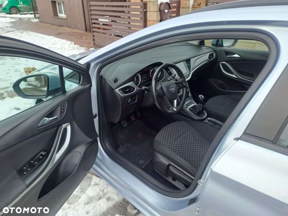 Opel Astra 1.6 D (CDTI) Selection - 9