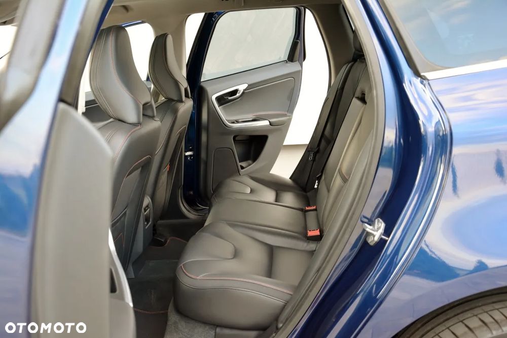 Volvo XC 60 D4 Geartronic Ocean Race - 19